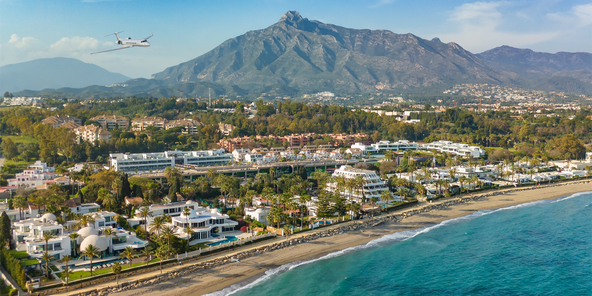 Marbella bank holiday private jet Volanteus