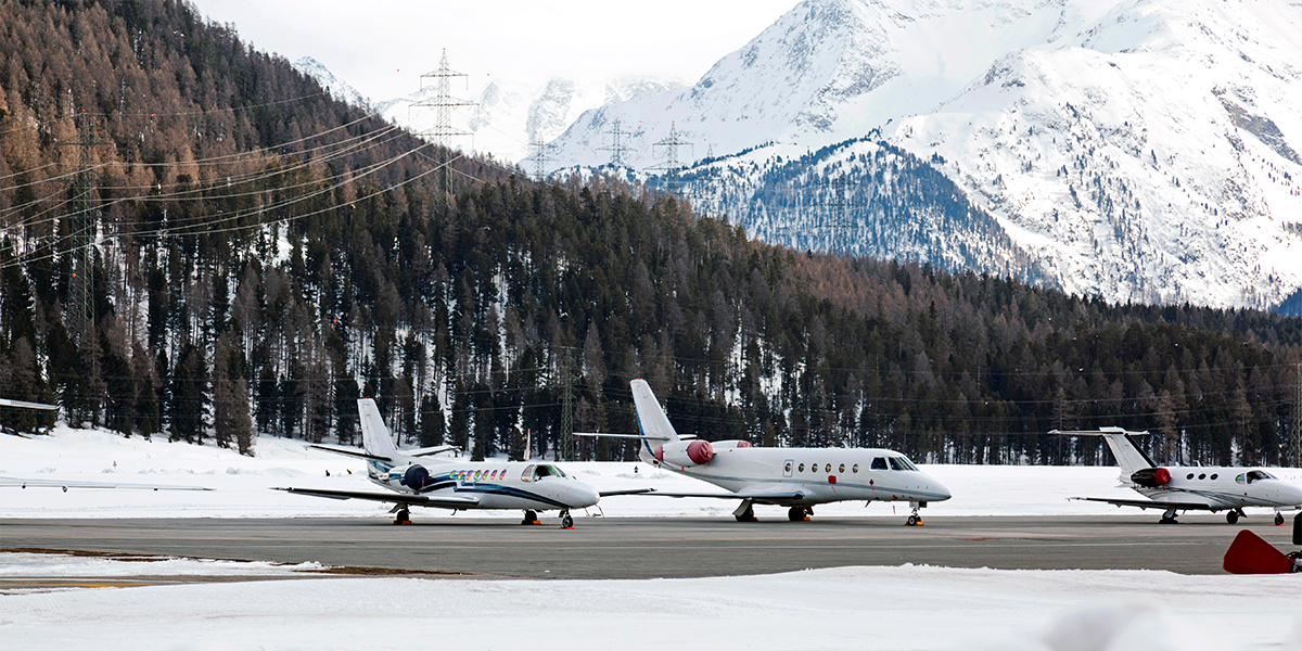 private jet travel ski season