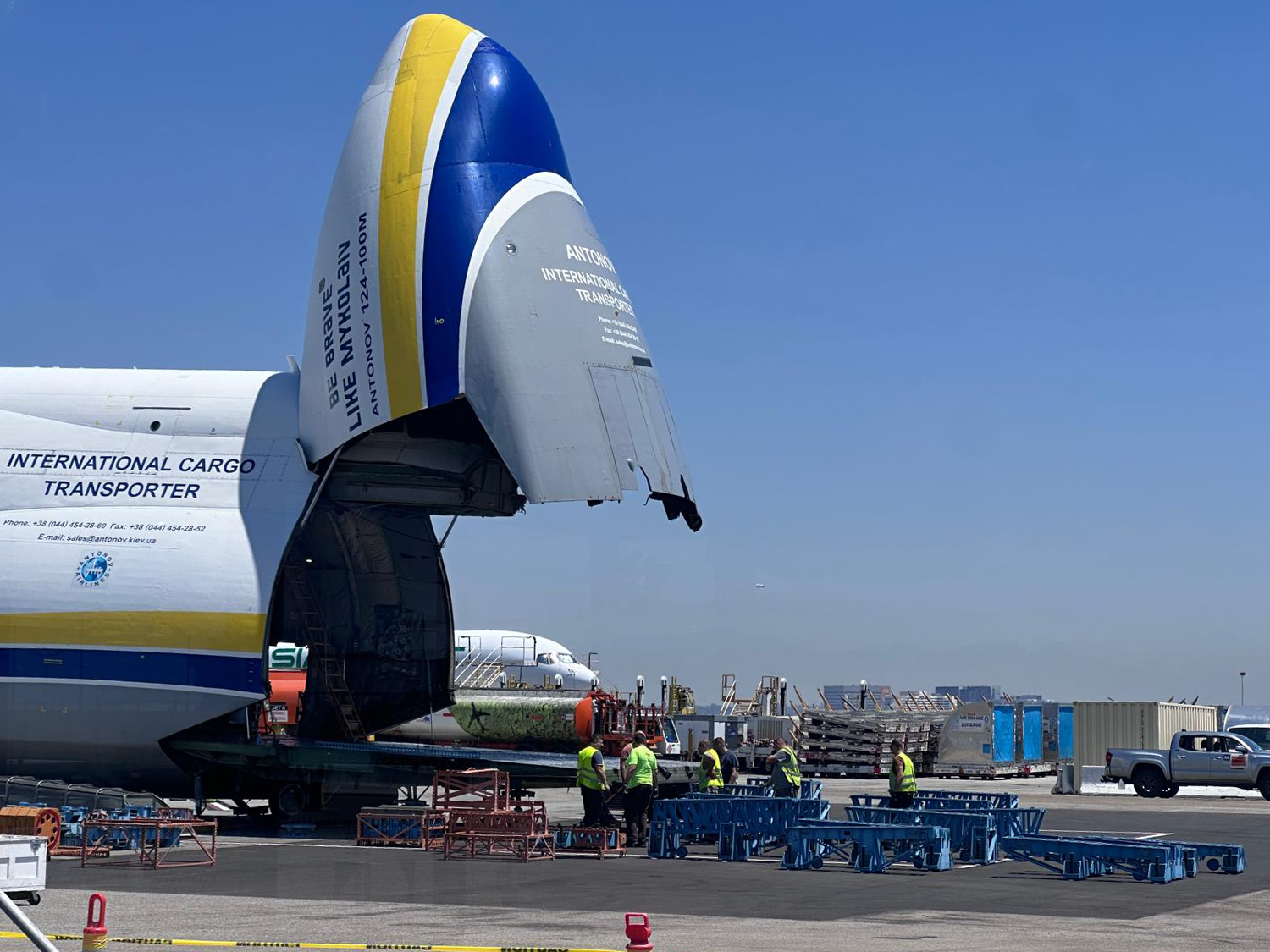 Antonov AN-124 Cargo Aircraft Loading