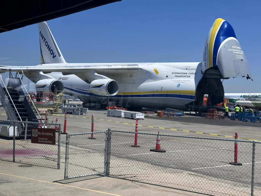 Antonov AN-124 Cargo Aircraft Loading